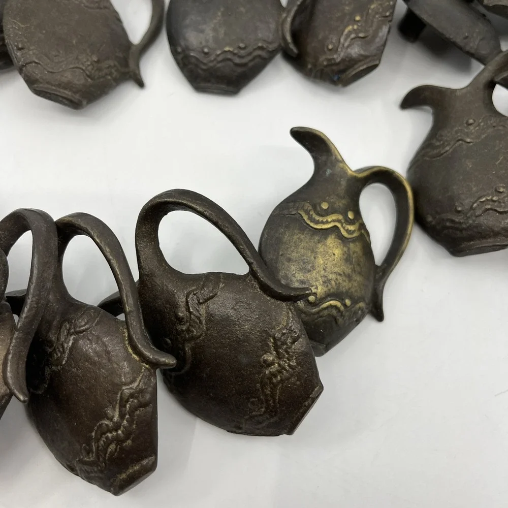 Vtg Solid Brass Distressed Pitcher Ewer Drawer Knobs Pulls Set Of 14 Read 2